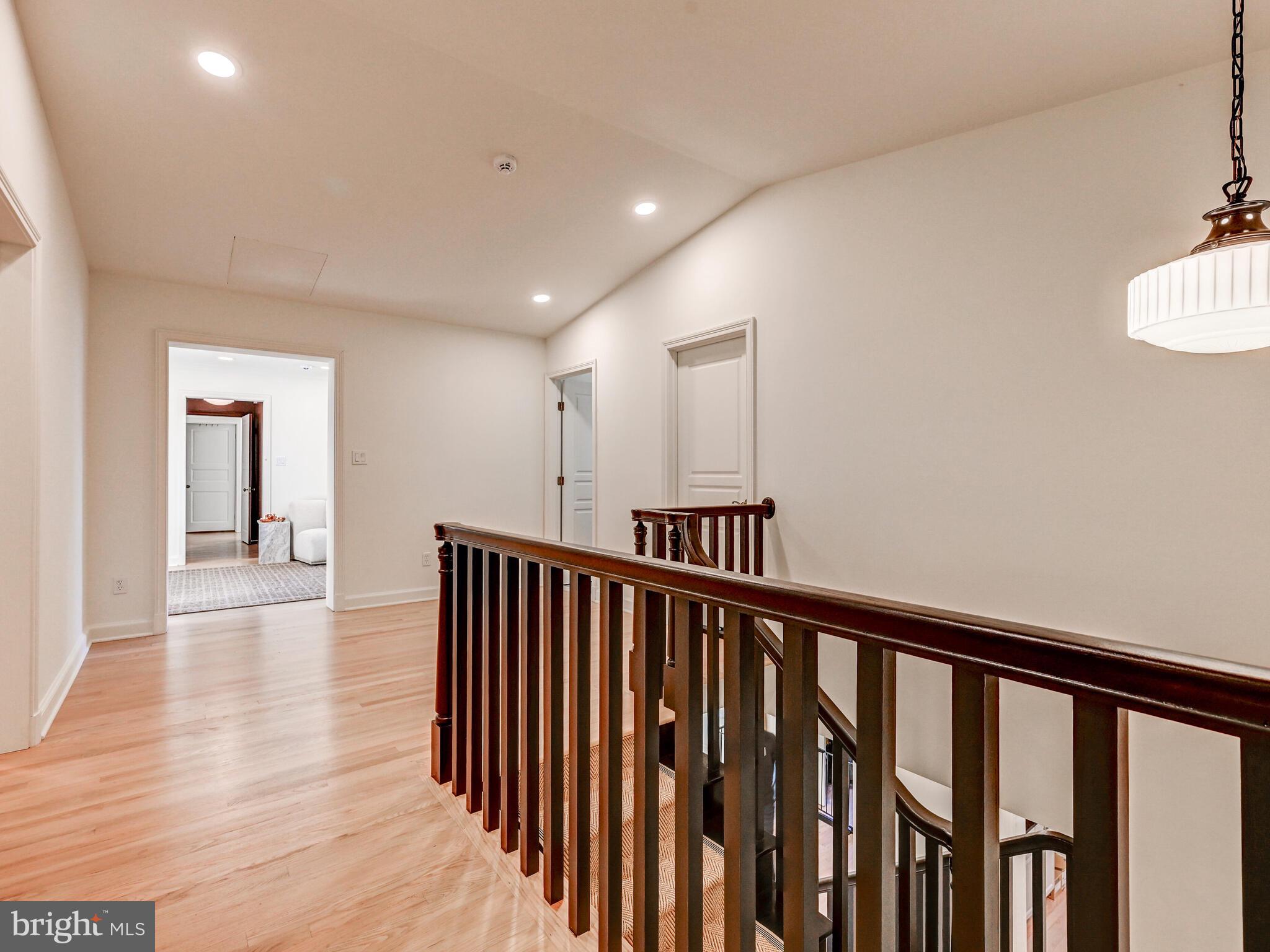 FALLS ROAD CORRIDOR - Residential