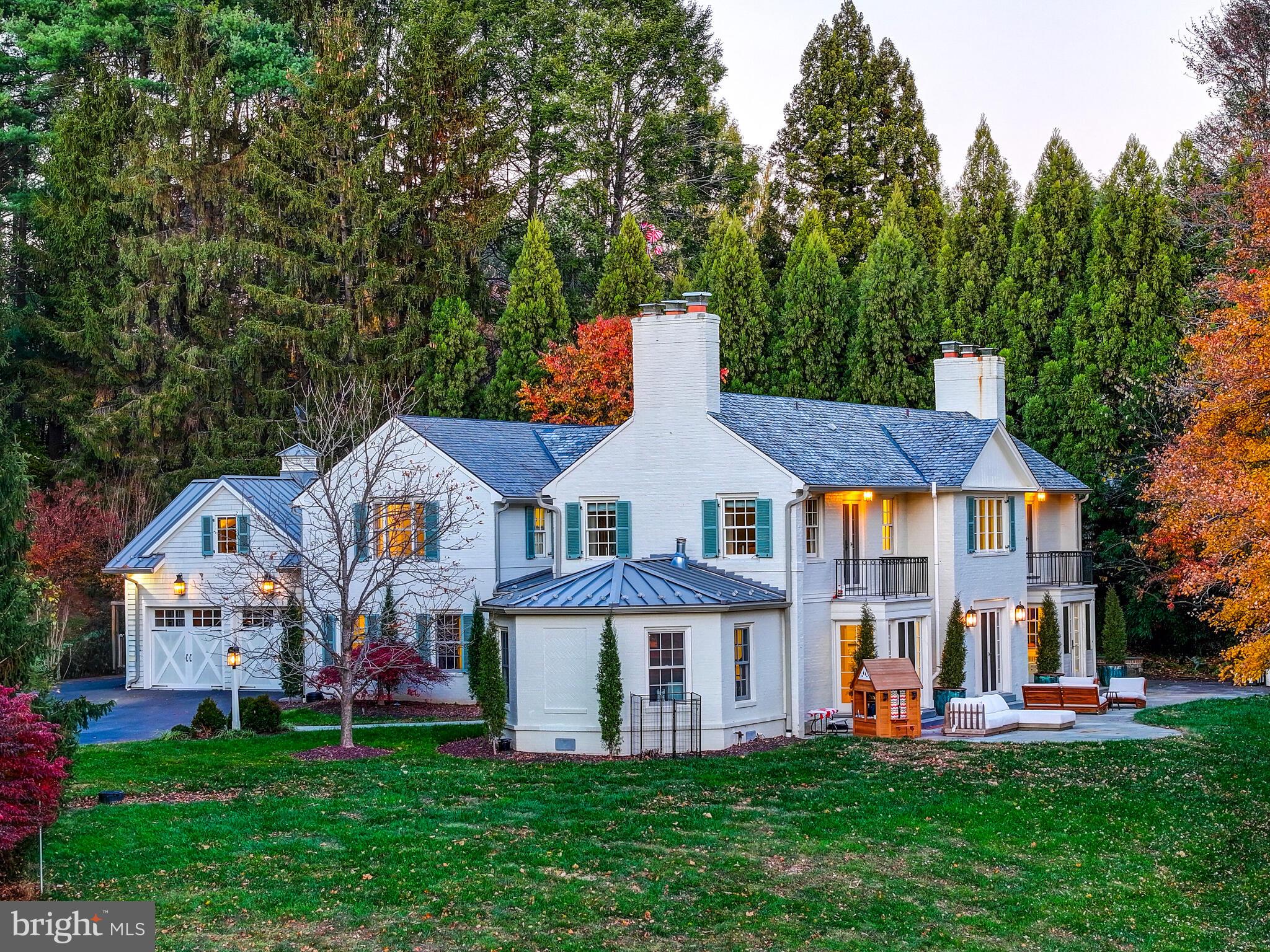 FALLS ROAD CORRIDOR - Residential