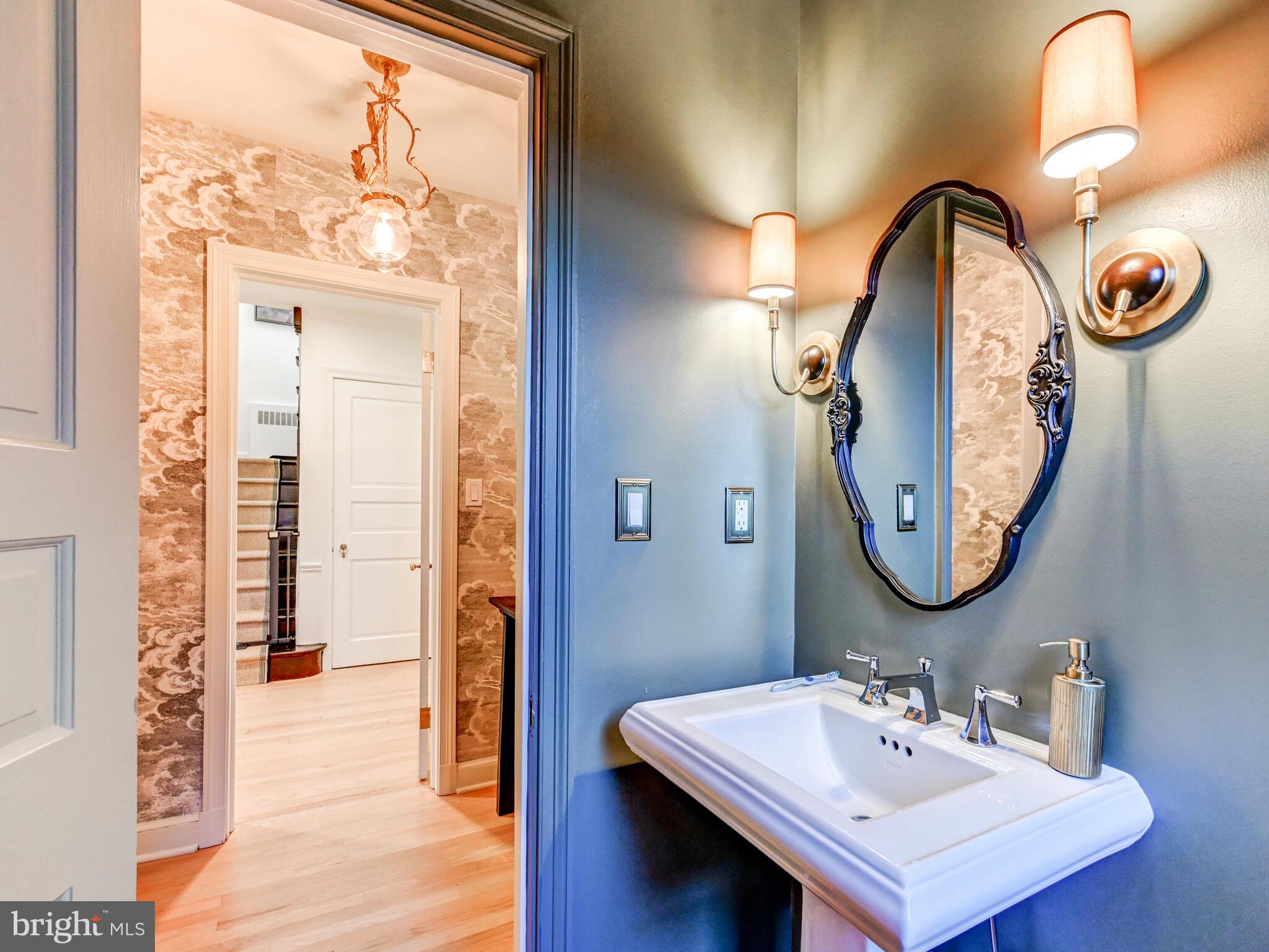 FALLS ROAD CORRIDOR - Residential