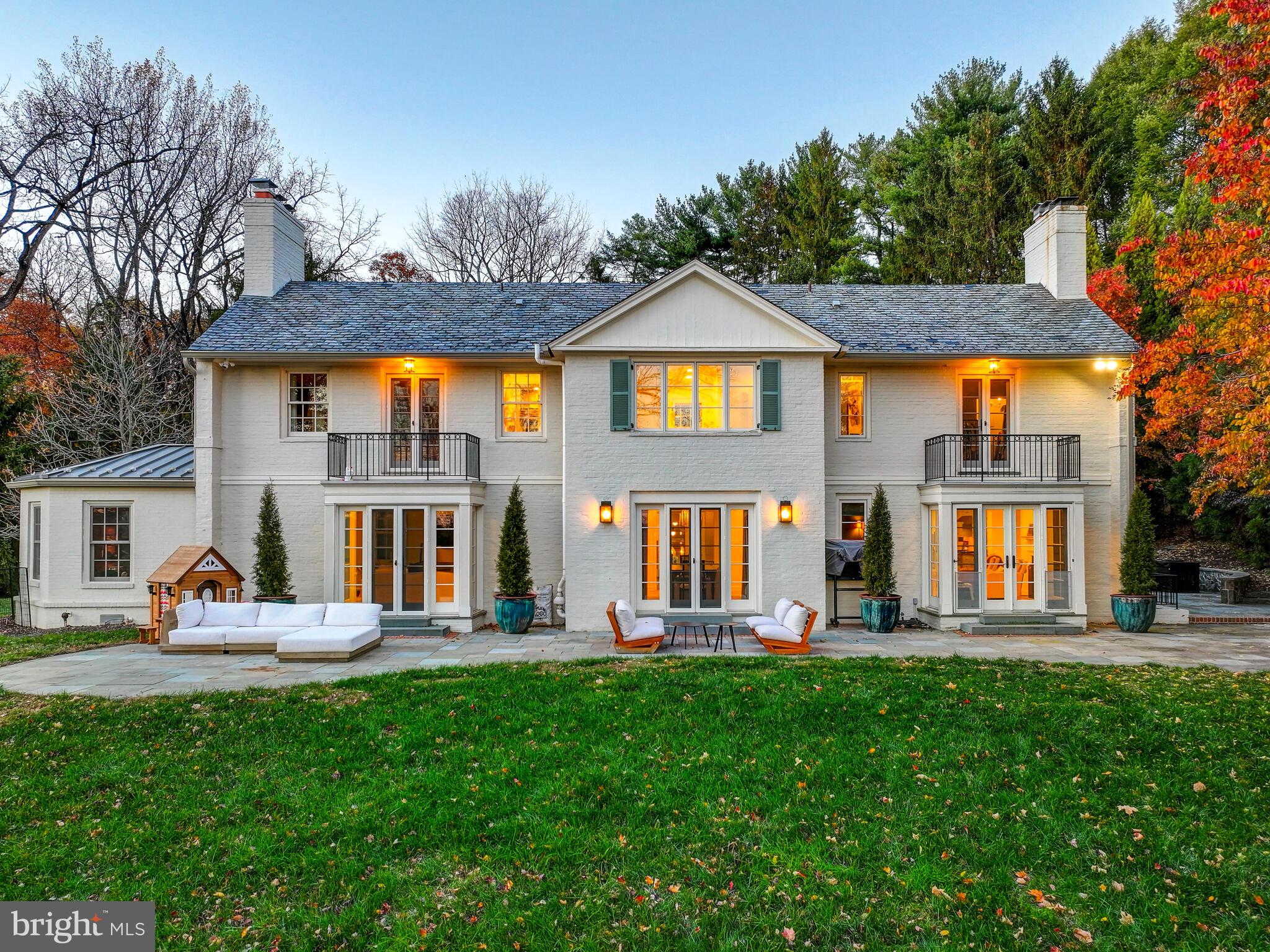 FALLS ROAD CORRIDOR - Residential