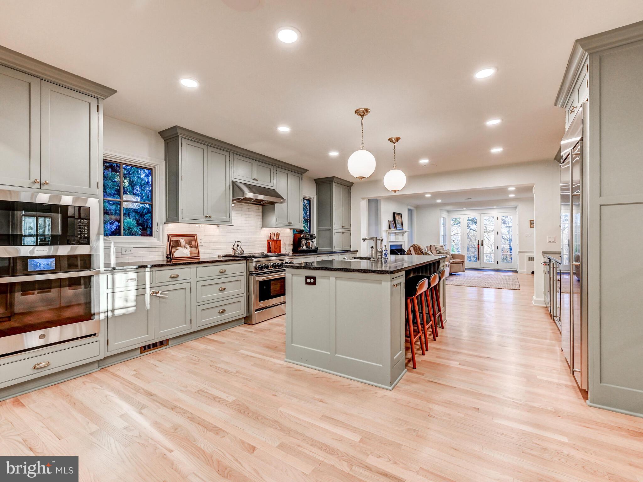 FALLS ROAD CORRIDOR - Residential