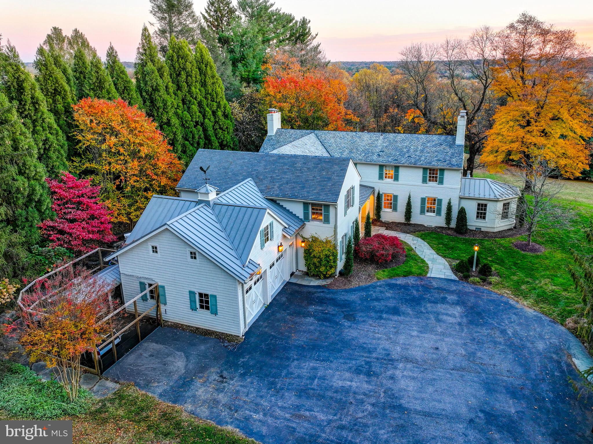 FALLS ROAD CORRIDOR - Residential