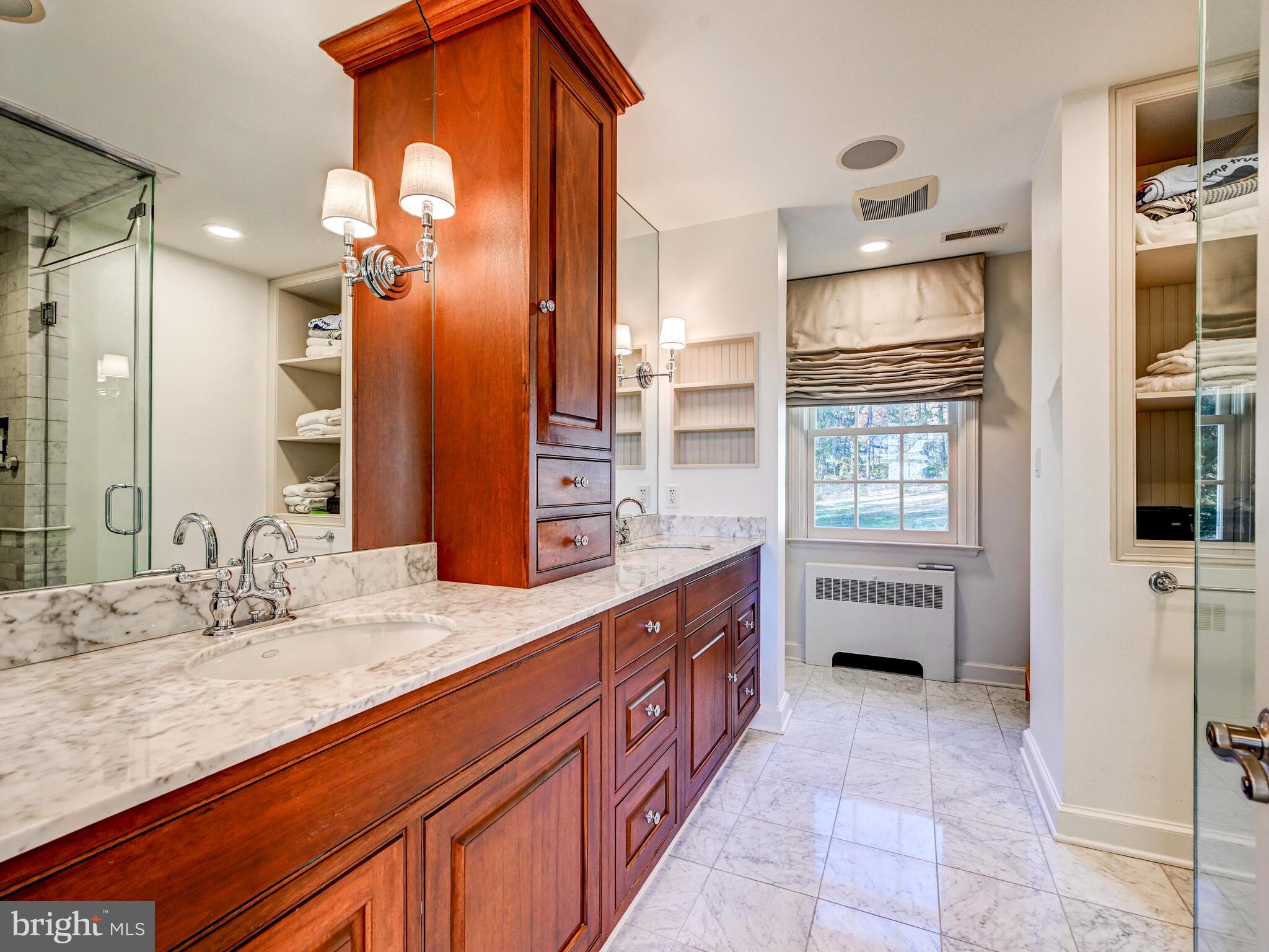 FALLS ROAD CORRIDOR - Residential