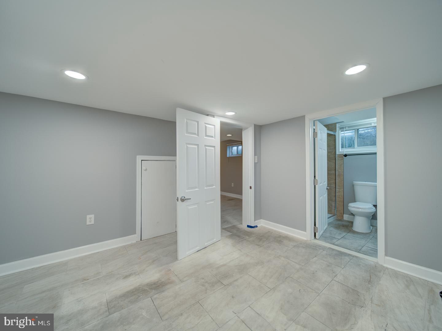 HILLCREST HEIGHTS - Residential