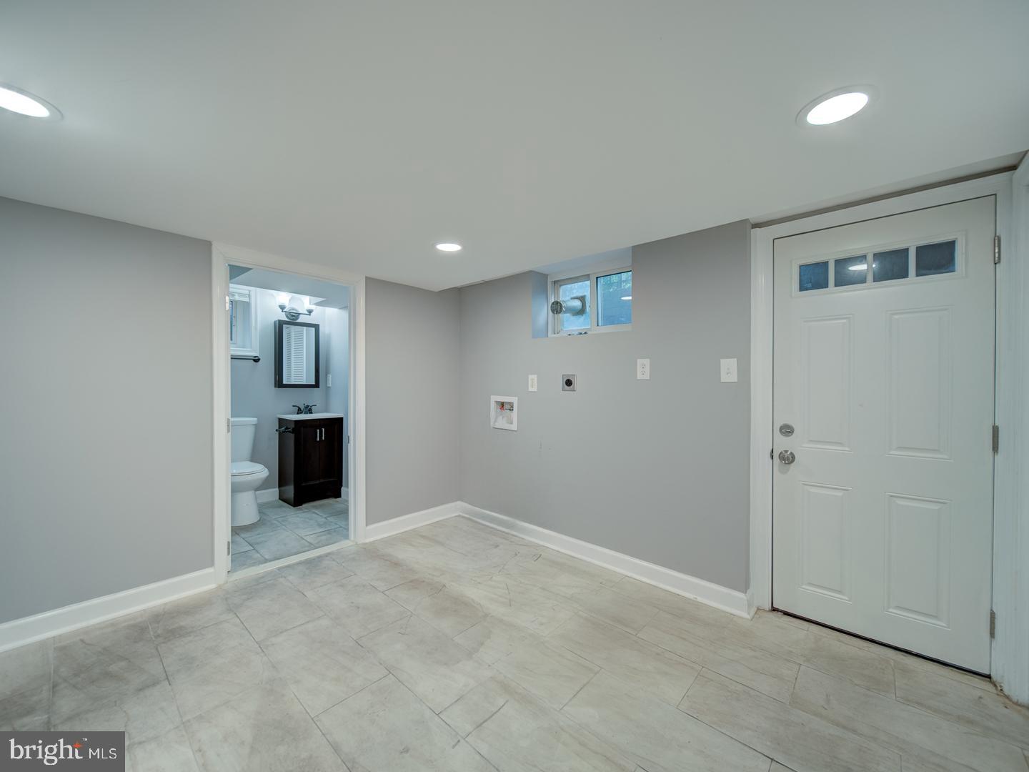 HILLCREST HEIGHTS - Residential