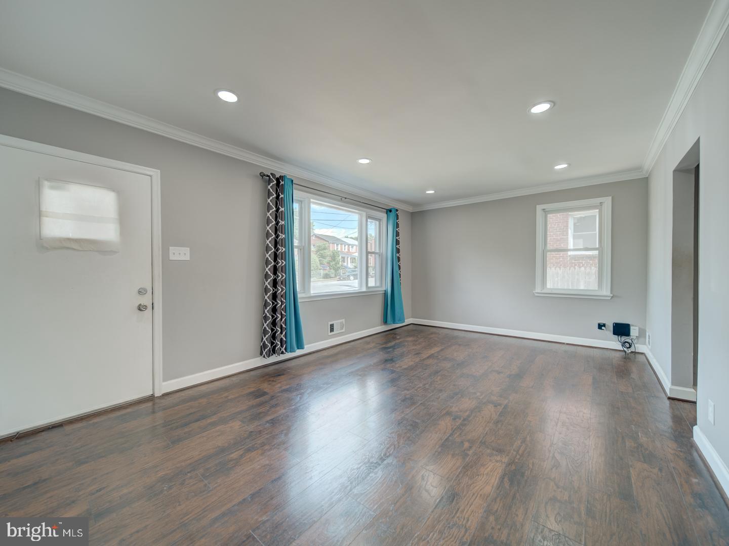 HILLCREST HEIGHTS - Residential