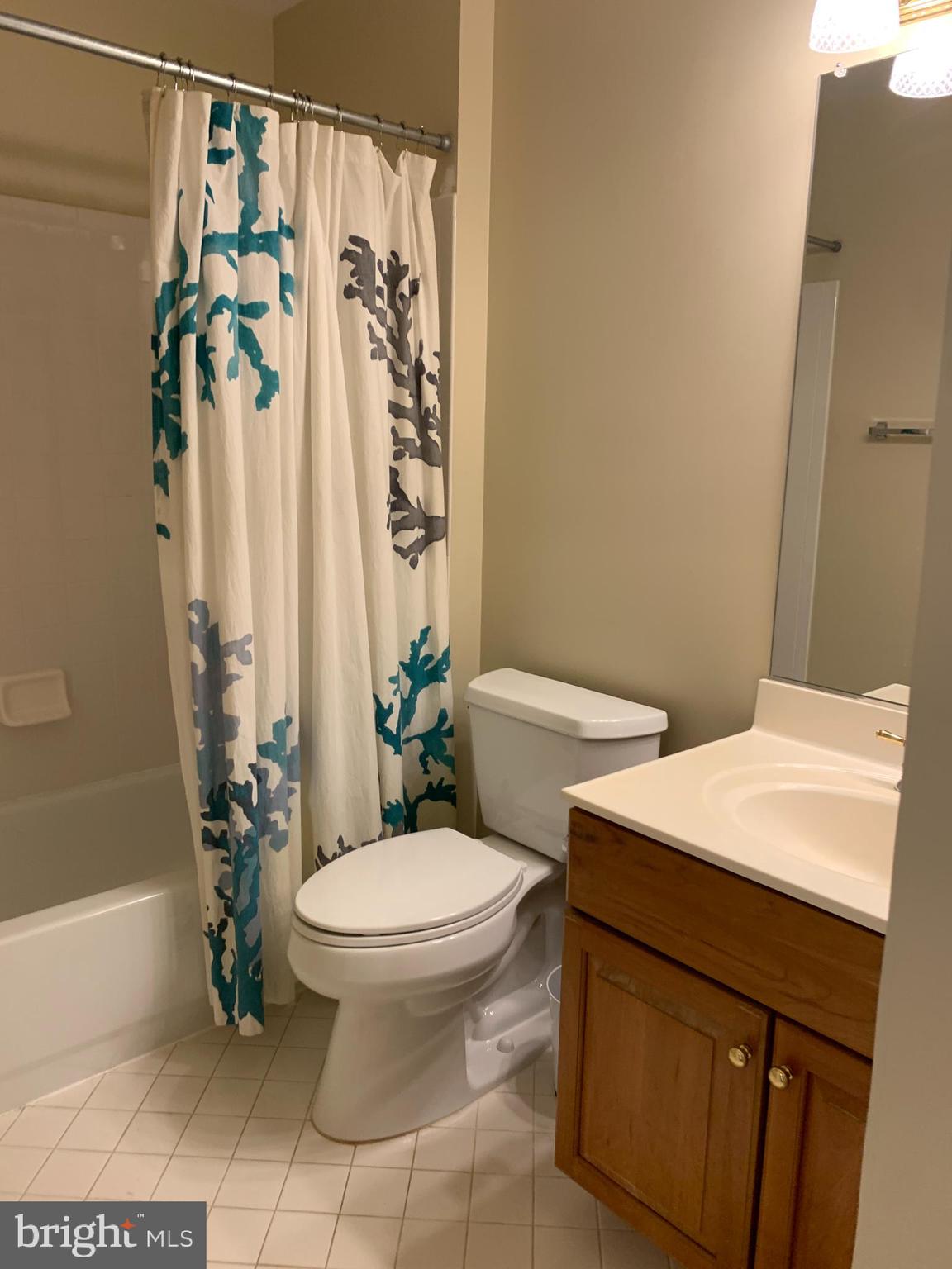 KENTLANDS - Residential Lease