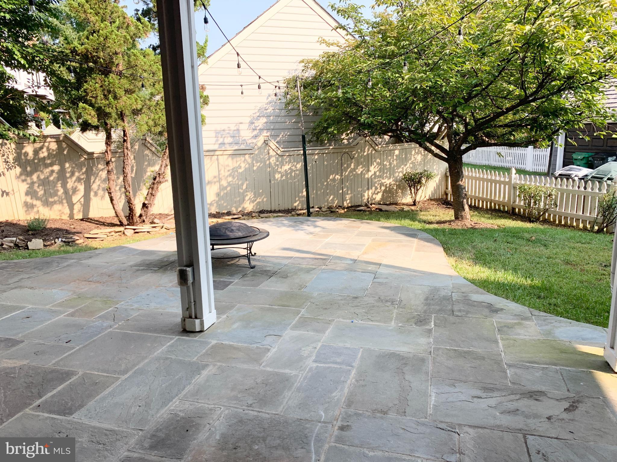 KENTLANDS - Residential Lease