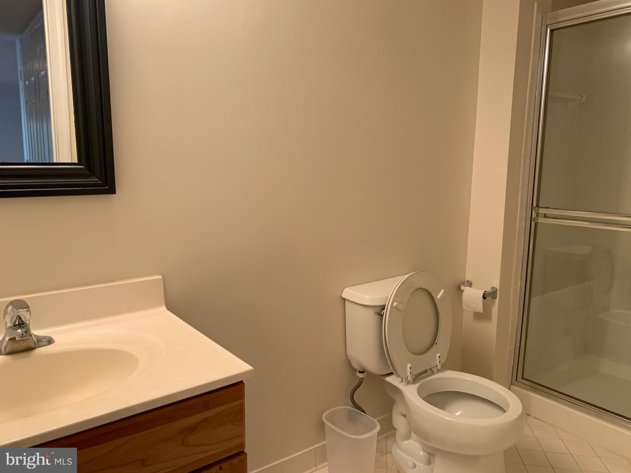 KENTLANDS - Residential Lease