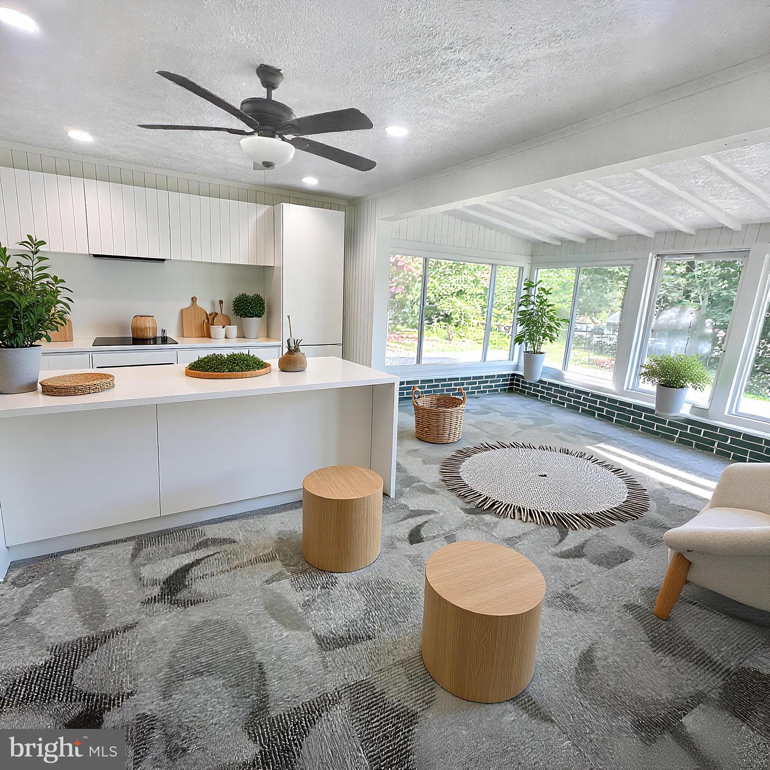 MONTPELIER - Residential