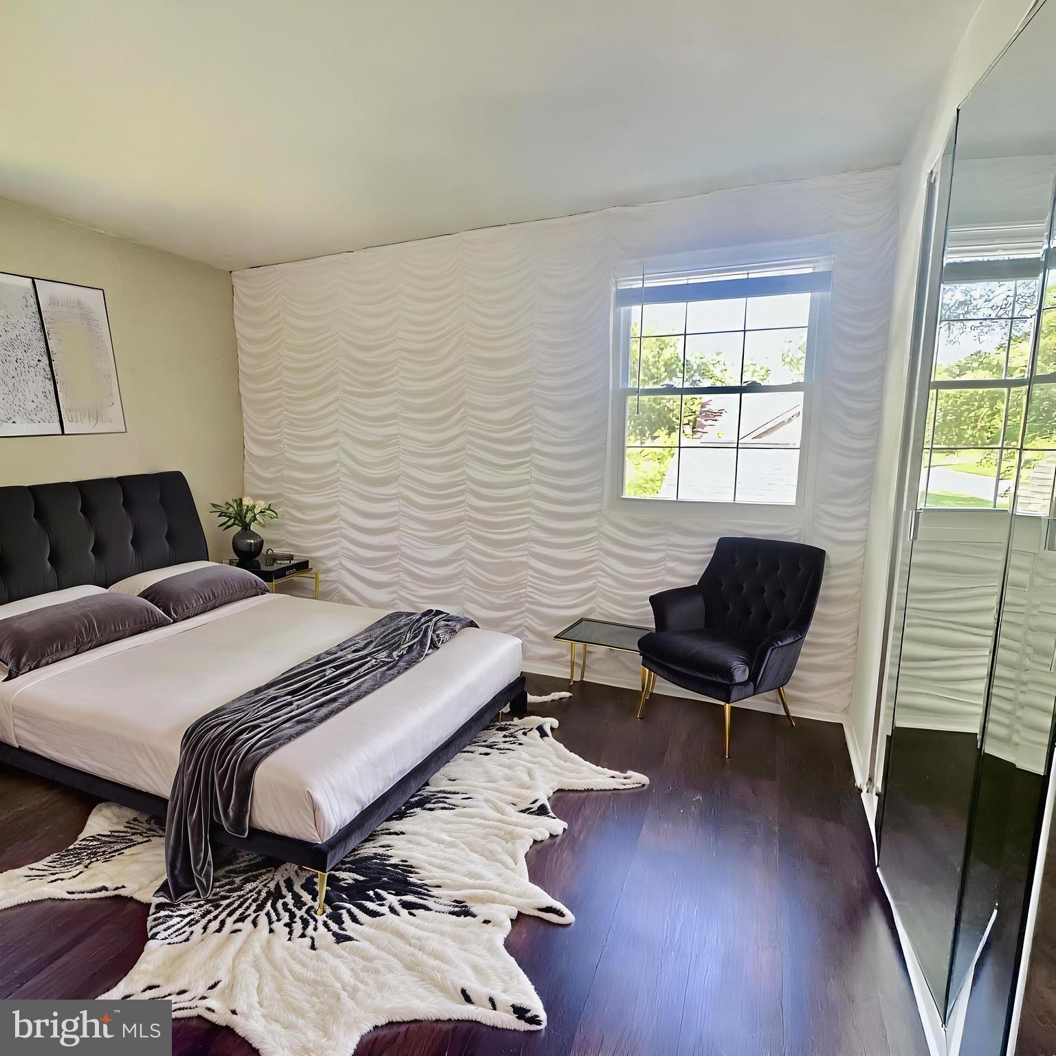 MONTPELIER - Residential