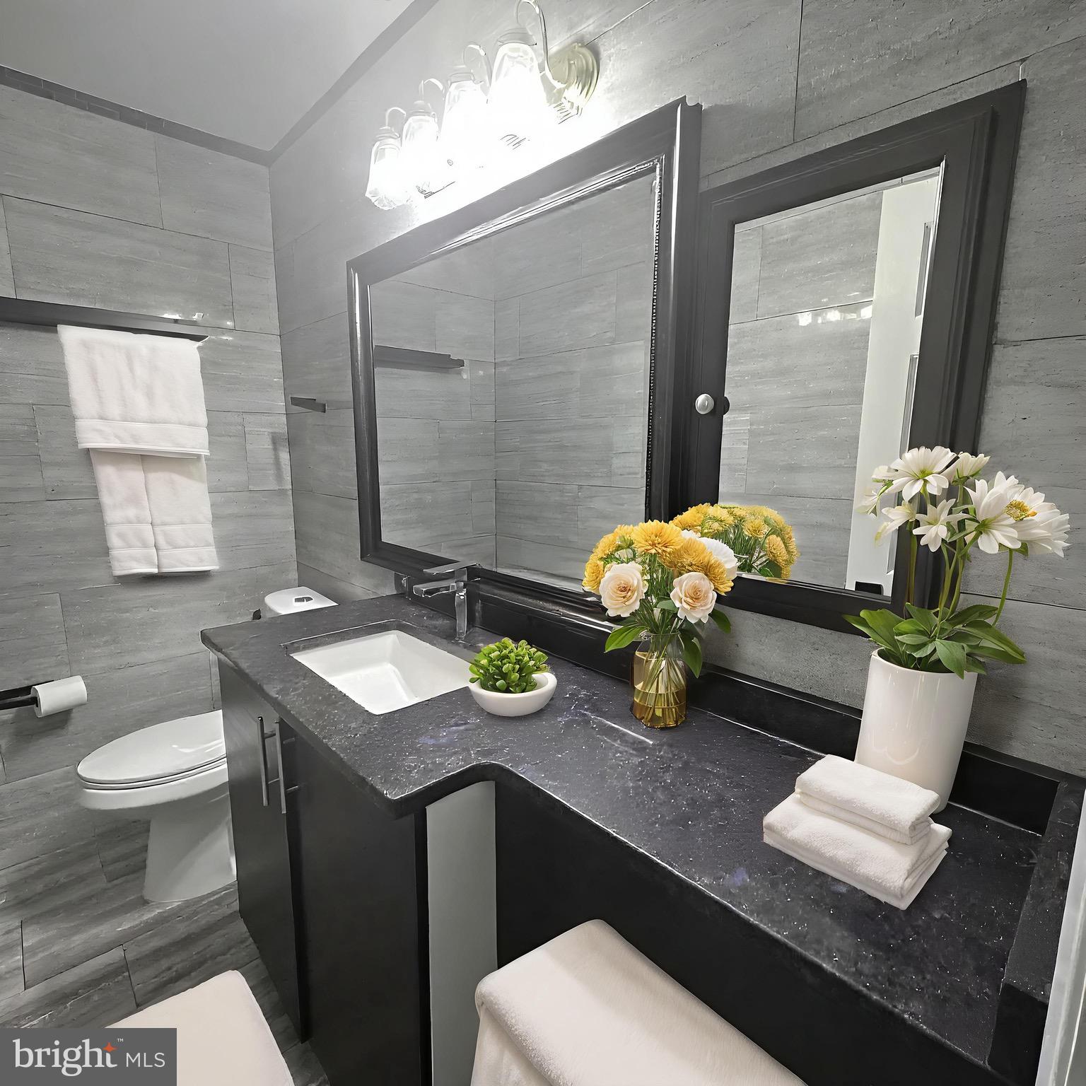 8908 EASTBOURNE LANE