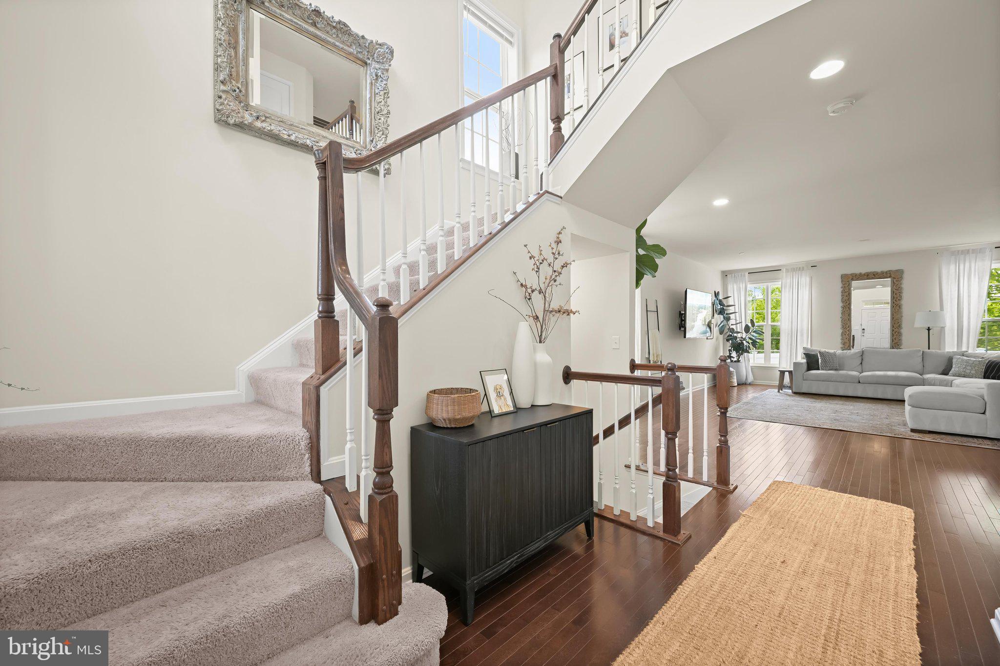 8143 RIDGELY LOOP