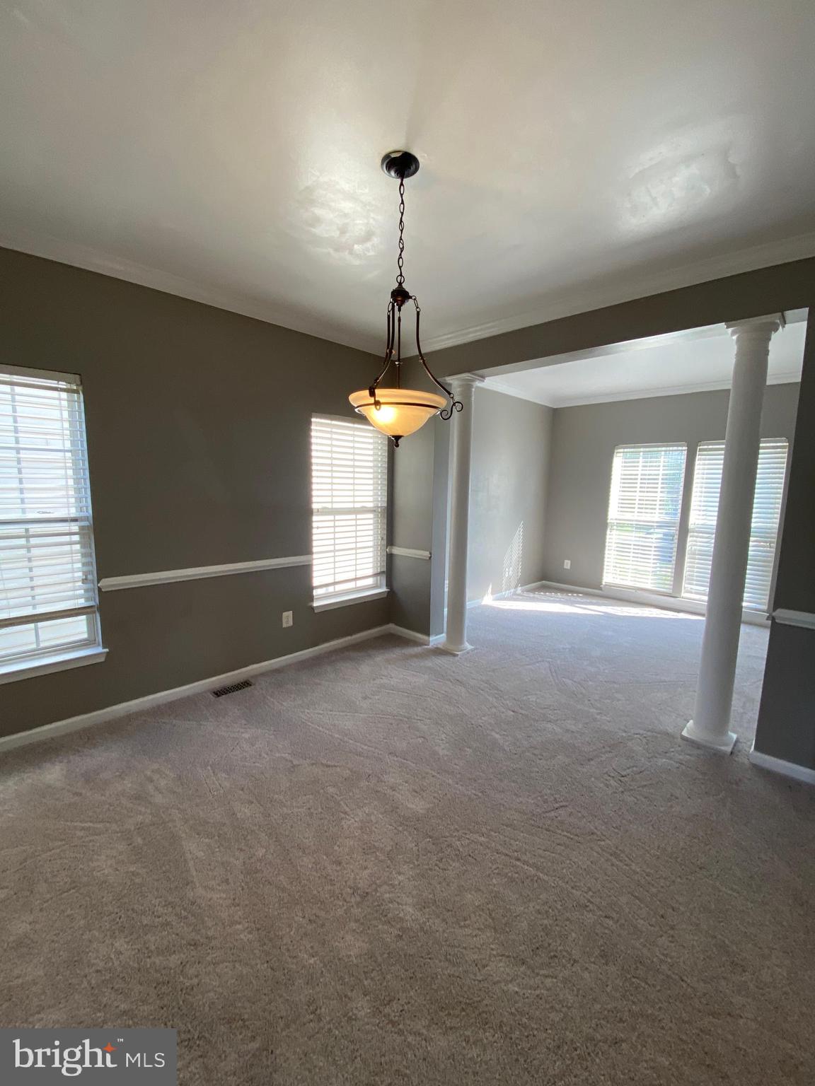 THE FALLS AT LEE'S PARKE - Residential Lease