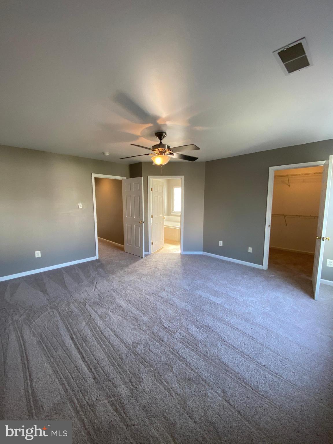 THE FALLS AT LEE'S PARKE - Residential Lease