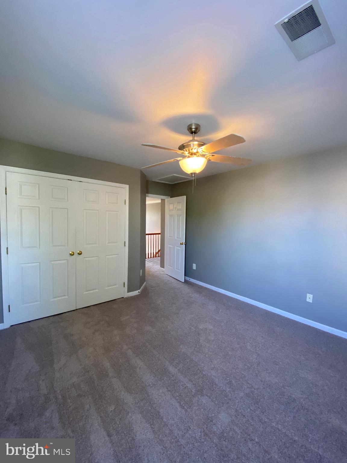 THE FALLS AT LEE'S PARKE - Residential Lease