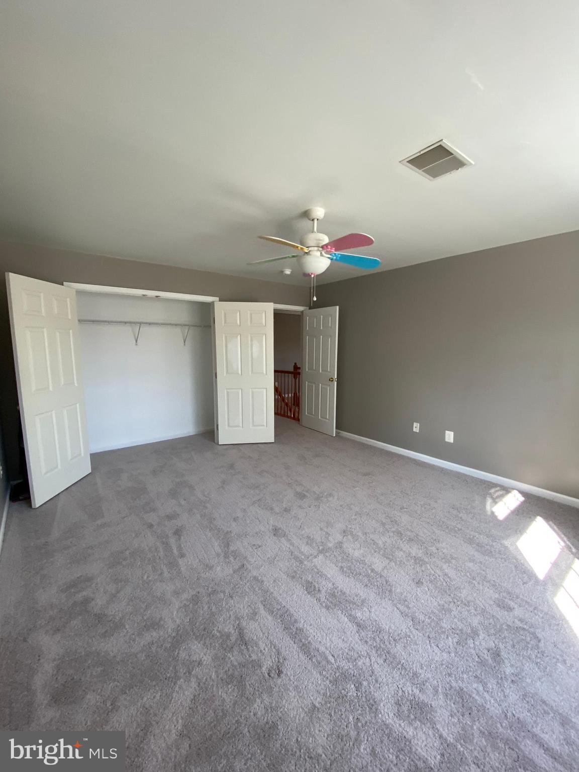 THE FALLS AT LEE'S PARKE - Residential Lease