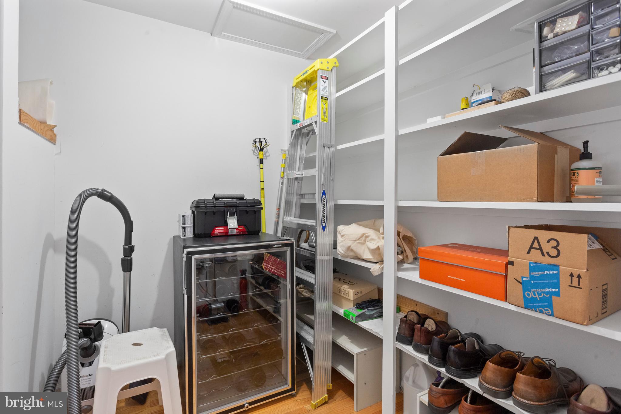 WASHINGTON SQ WEST - Residential