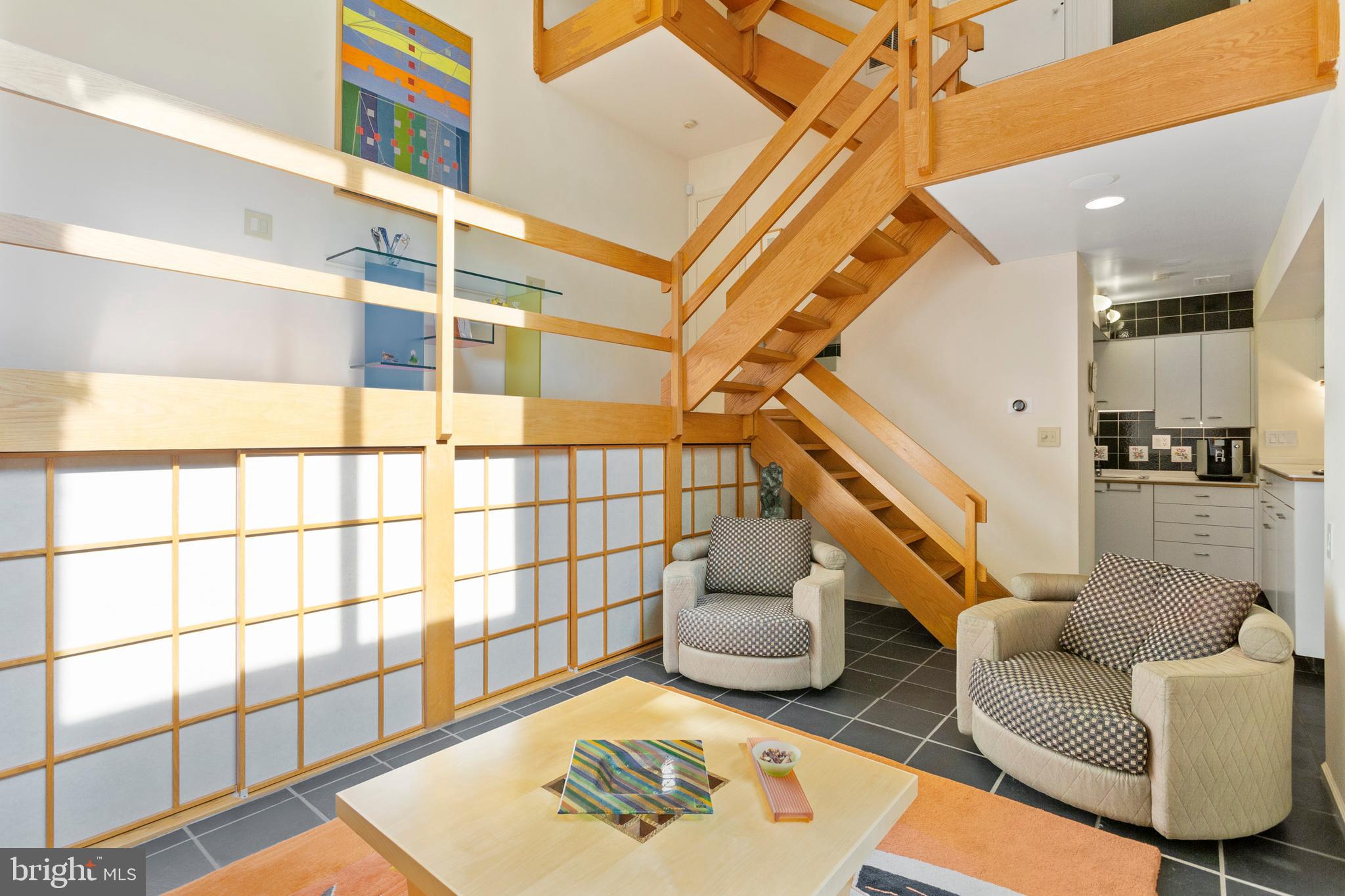 WASHINGTON SQ WEST - Residential