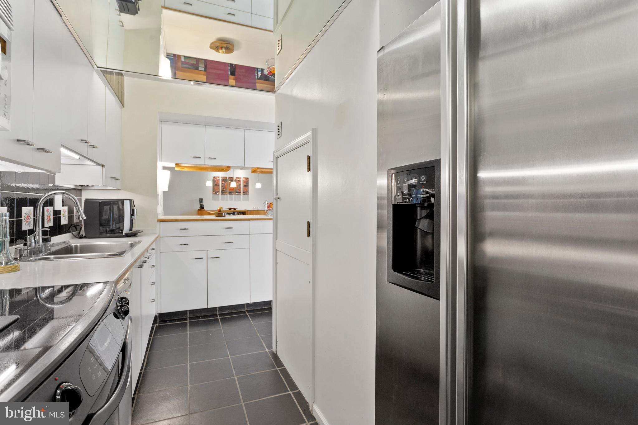 WASHINGTON SQ WEST - Residential