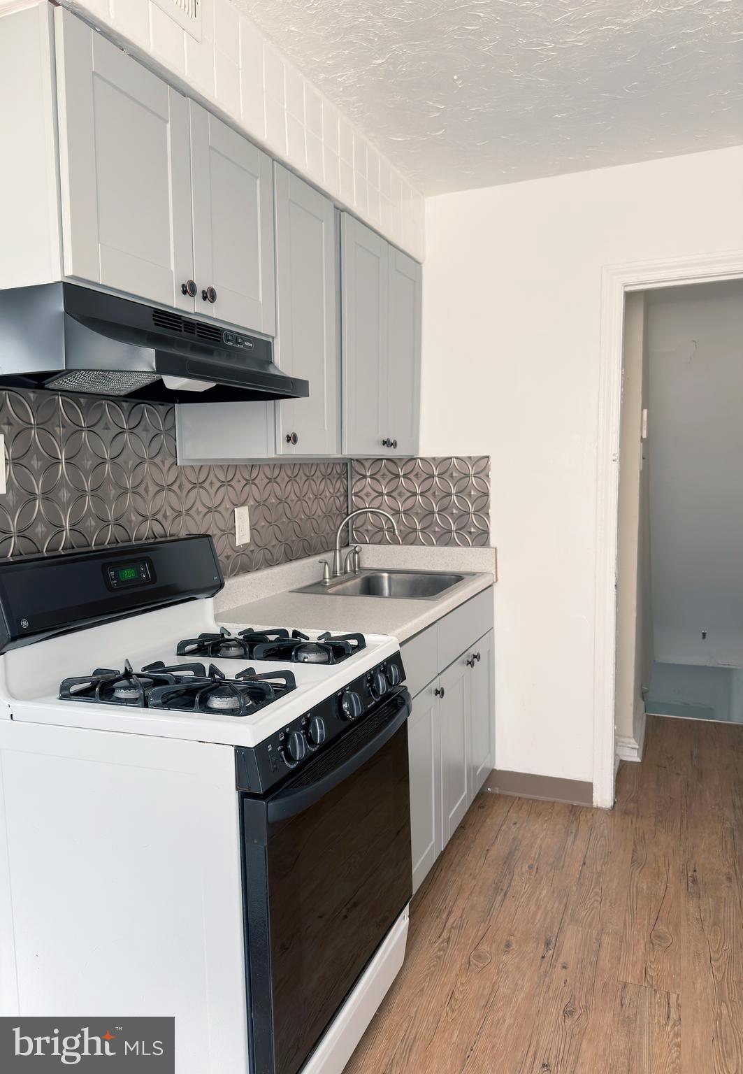 KINGSESSING - Residential Lease