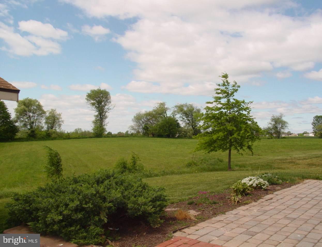 ASHLEY FARMS - Residential
