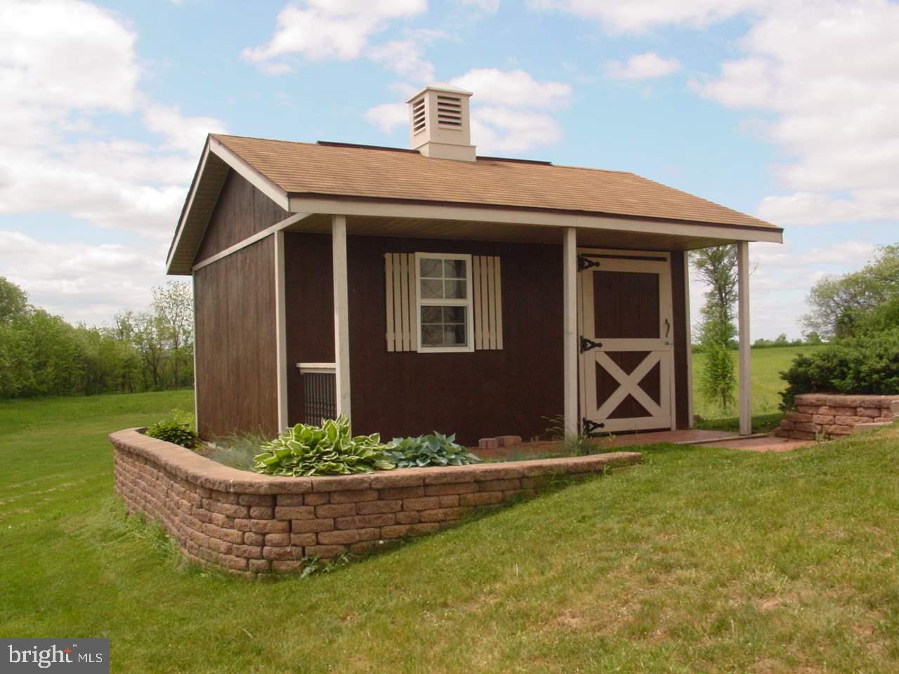ASHLEY FARMS - Residential