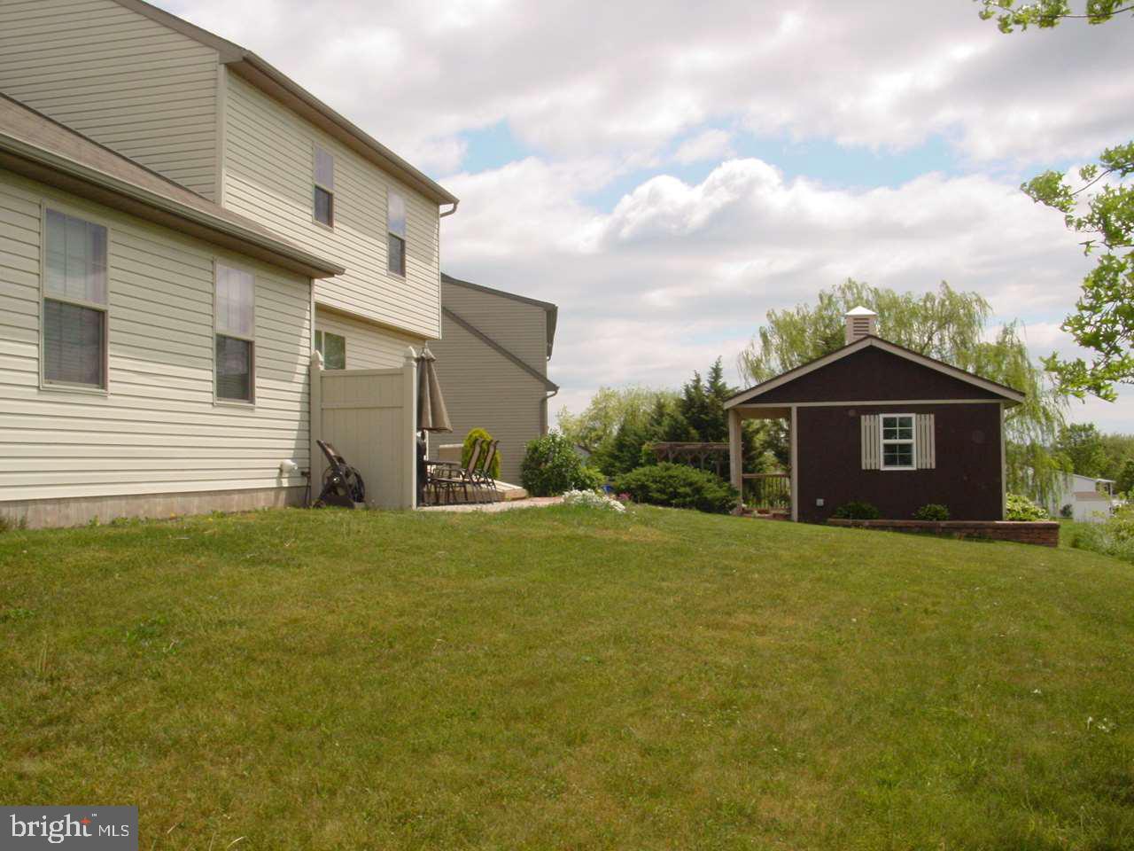 ASHLEY FARMS - Residential