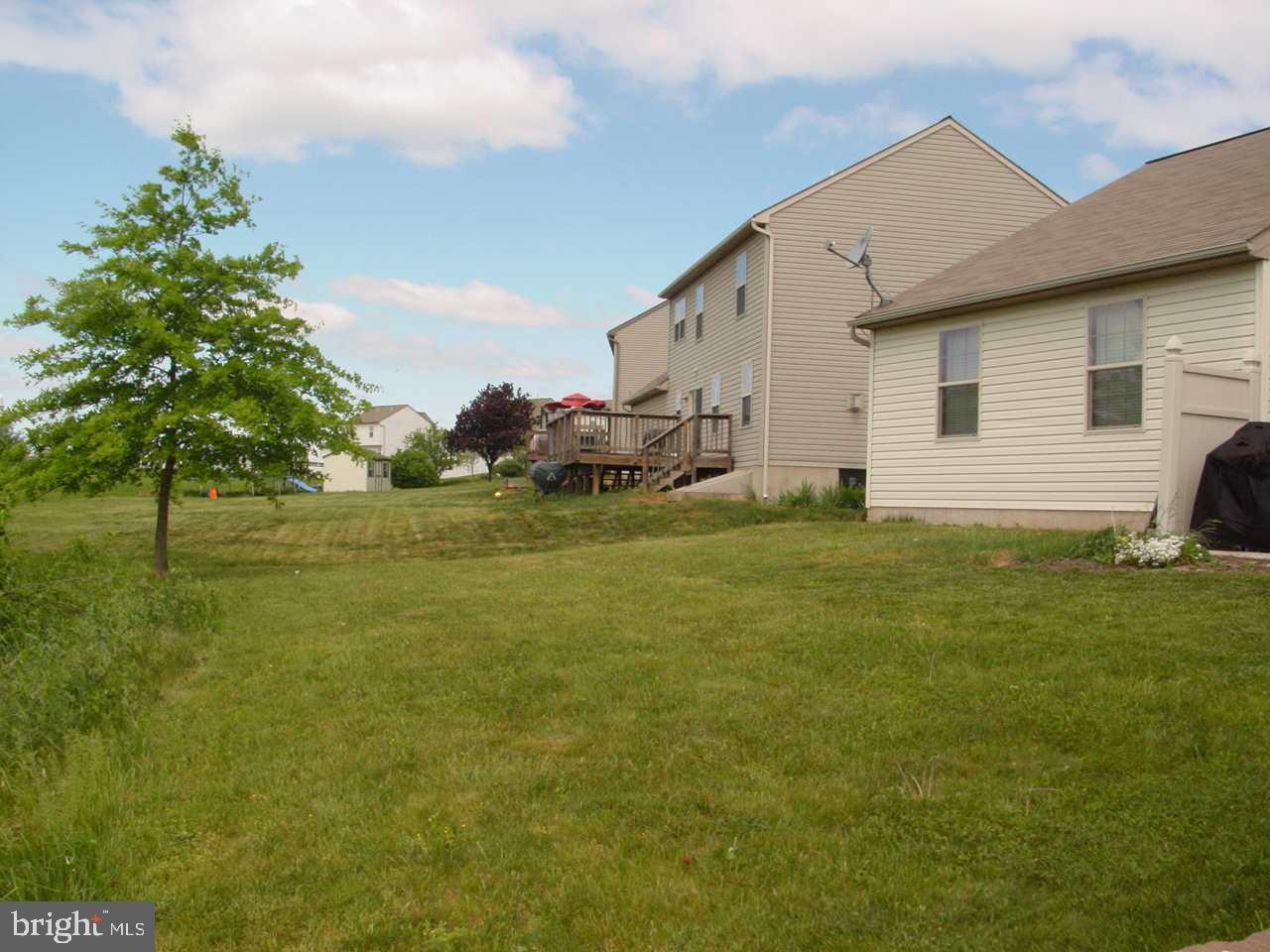 ASHLEY FARMS - Residential