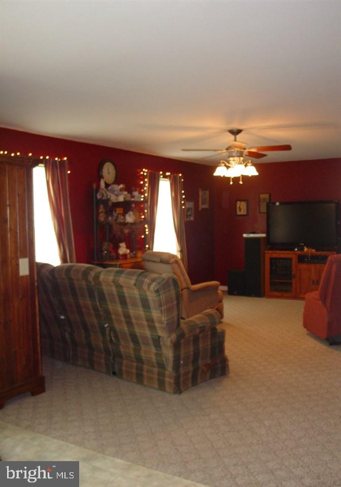 ASHLEY FARMS - Residential