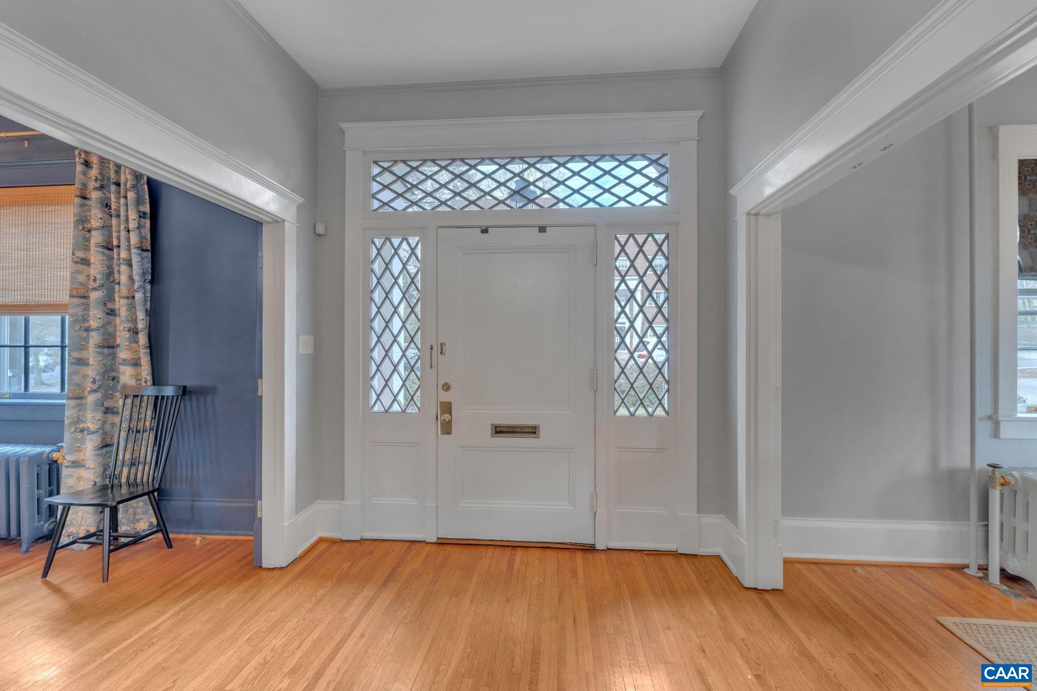 UNIVERSITY PLACE - Residential