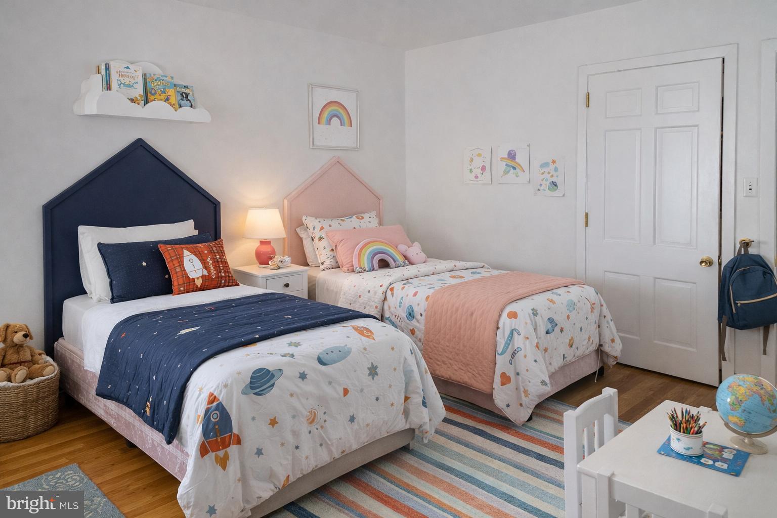 SCHWENKSVILLE - Residential