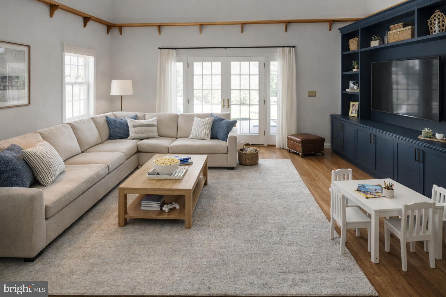 SCHWENKSVILLE - Residential