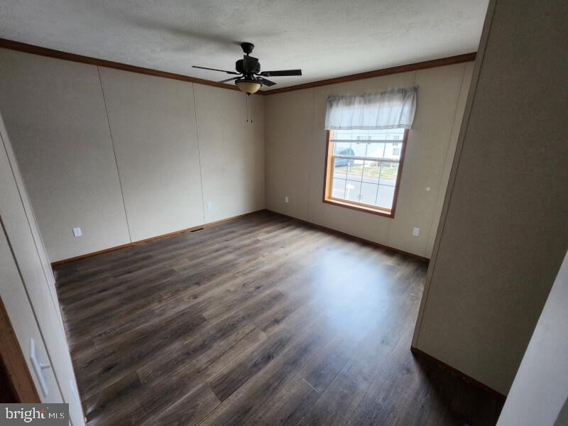 PENNWOOD CROSSING - Residential