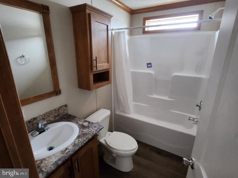 PENNWOOD CROSSING - Residential