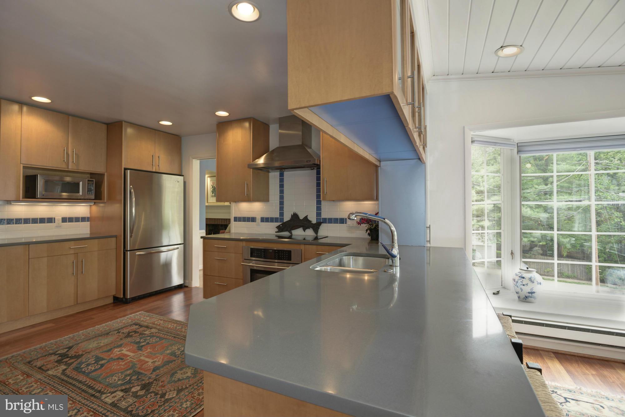 GOLF CLUB MANOR - Residential