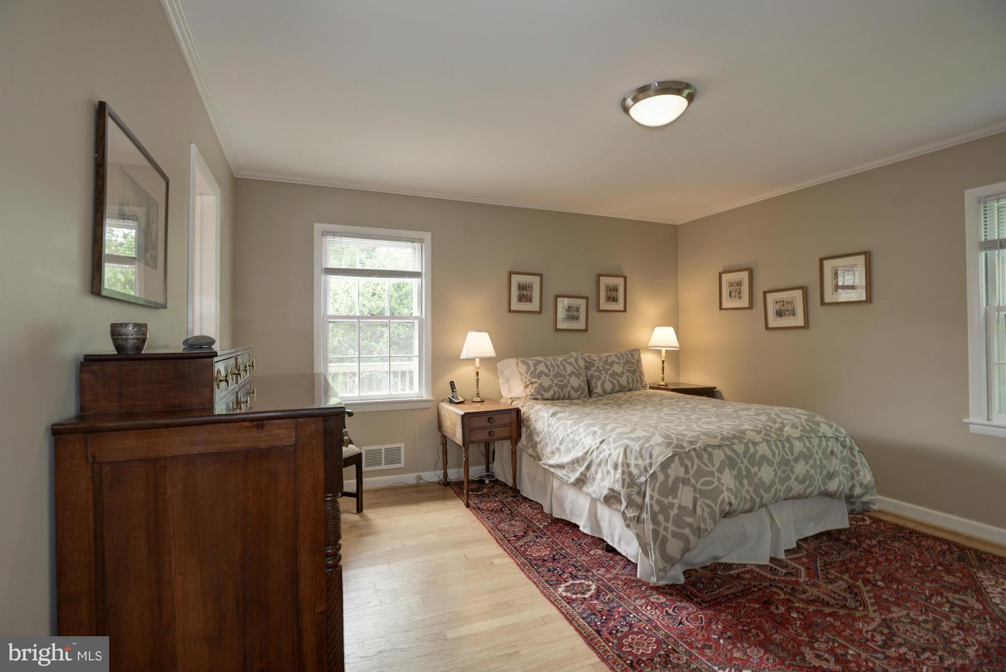 GOLF CLUB MANOR - Residential