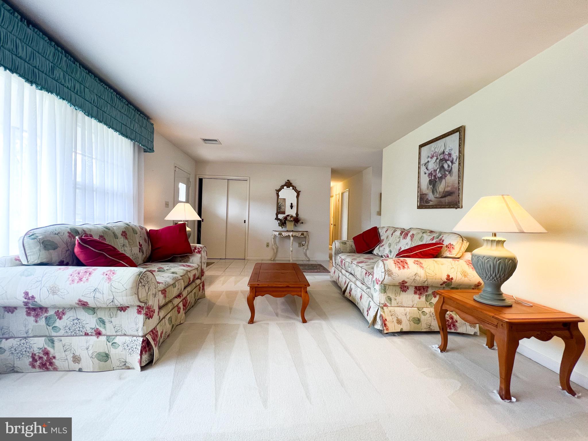 BROCK HALL ESTATES - Residential