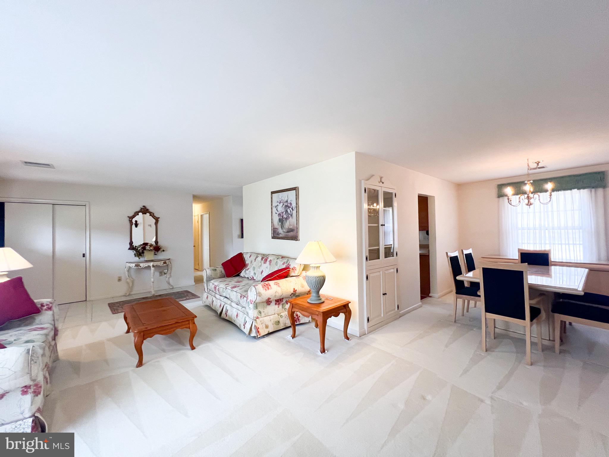 BROCK HALL ESTATES - Residential