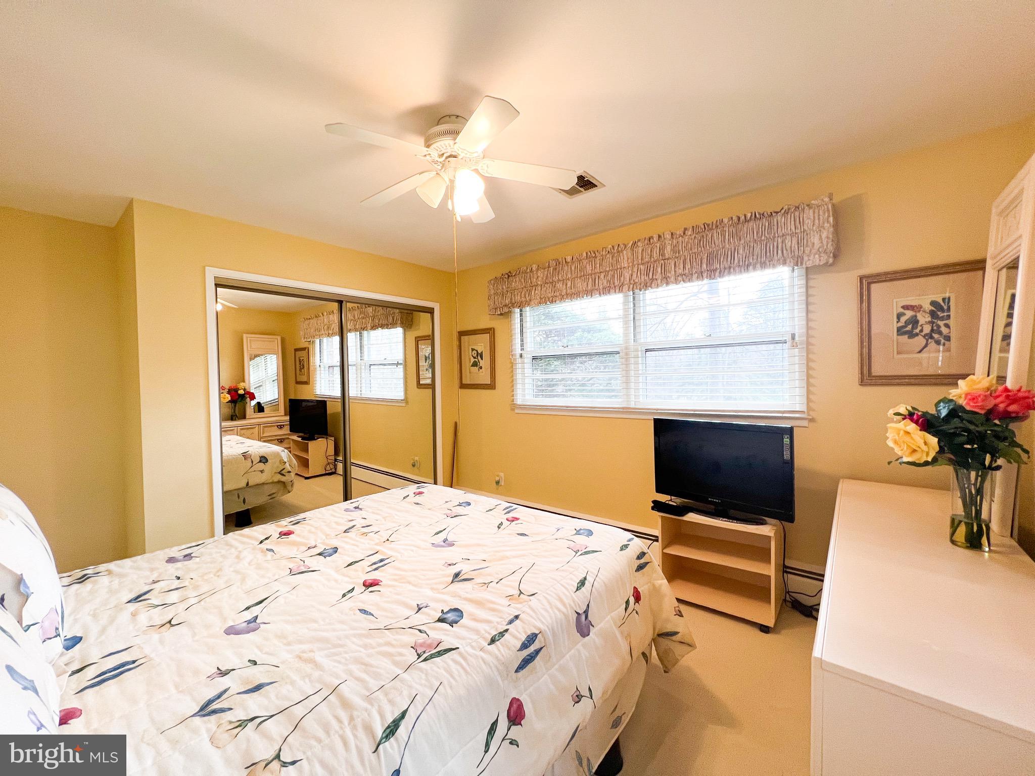 BROCK HALL ESTATES - Residential