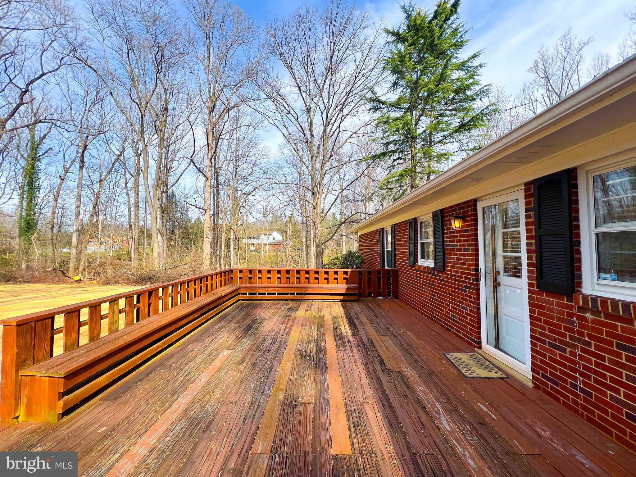 BROCK HALL ESTATES - Residential