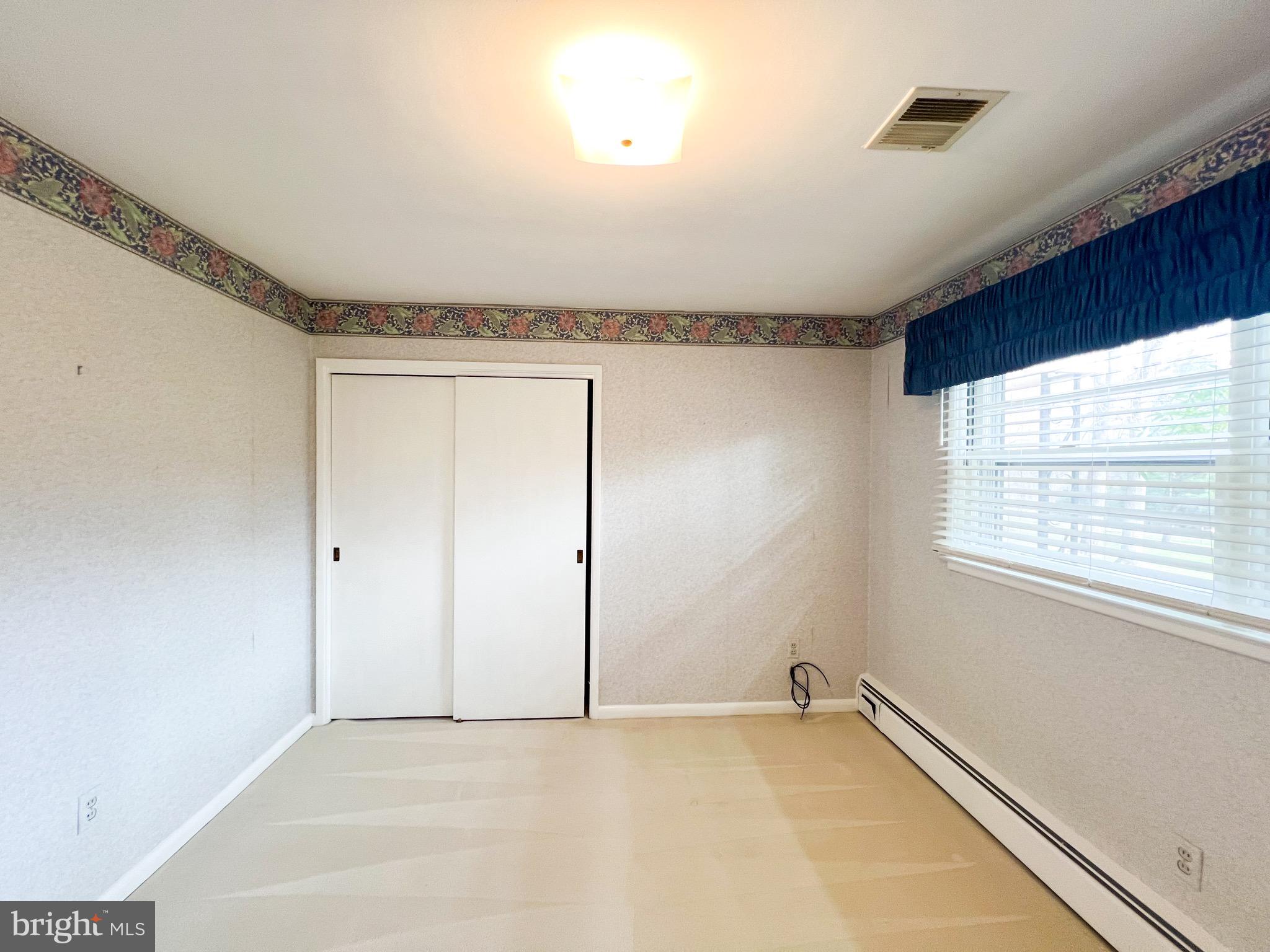 BROCK HALL ESTATES - Residential