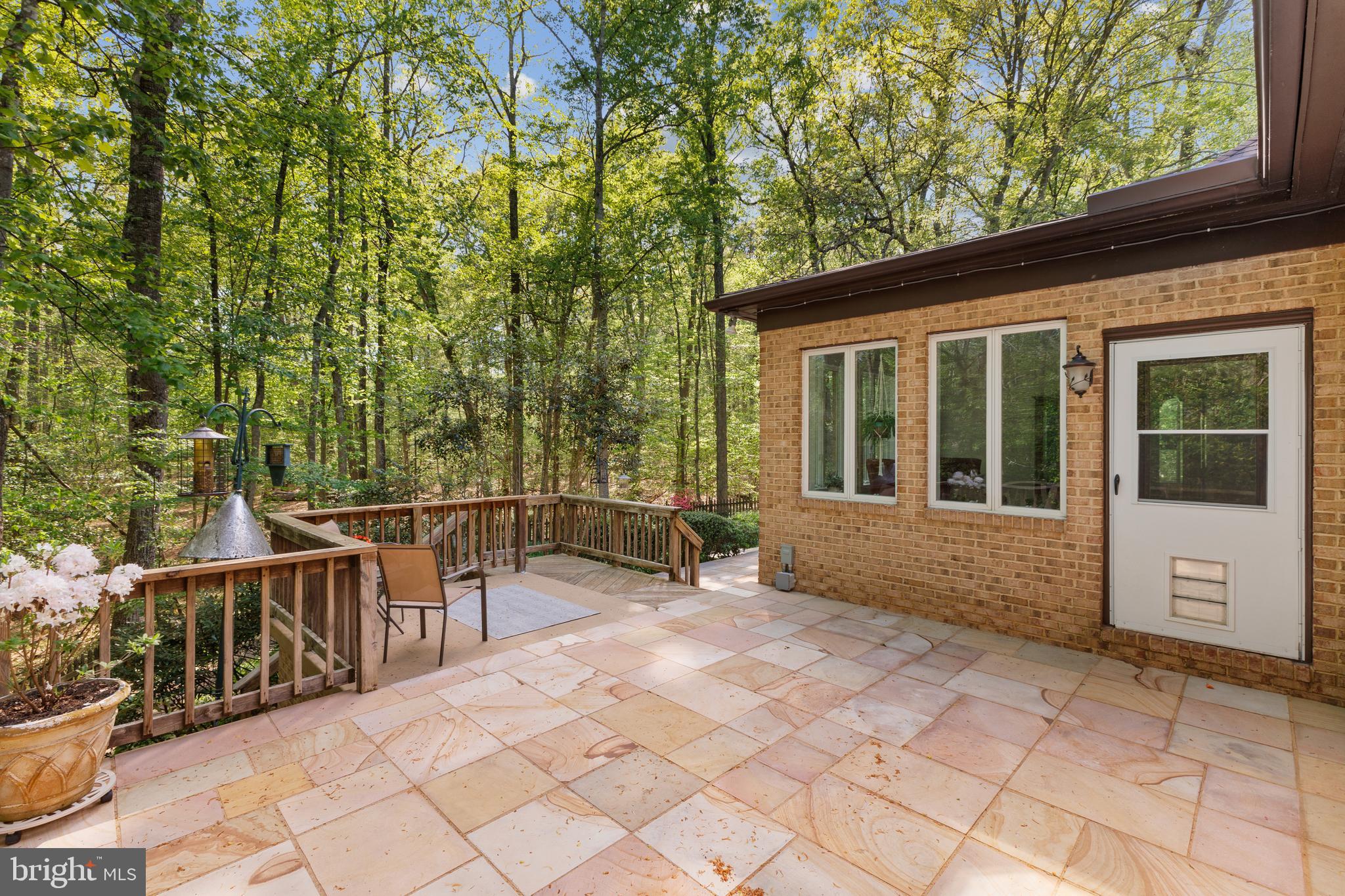 MEADOWBROOK WOODS - Residential