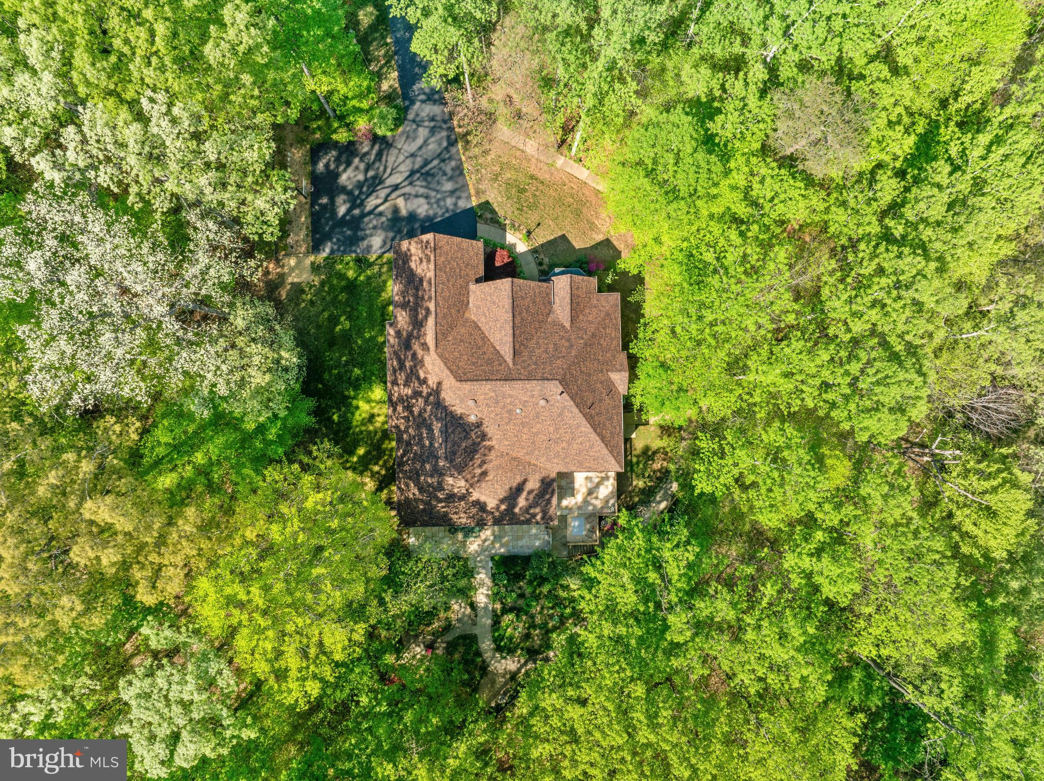 MEADOWBROOK WOODS - Residential