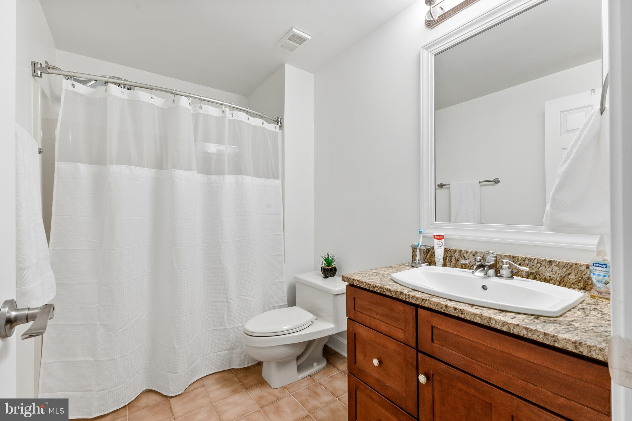 MEADOWBROOK WOODS - Residential