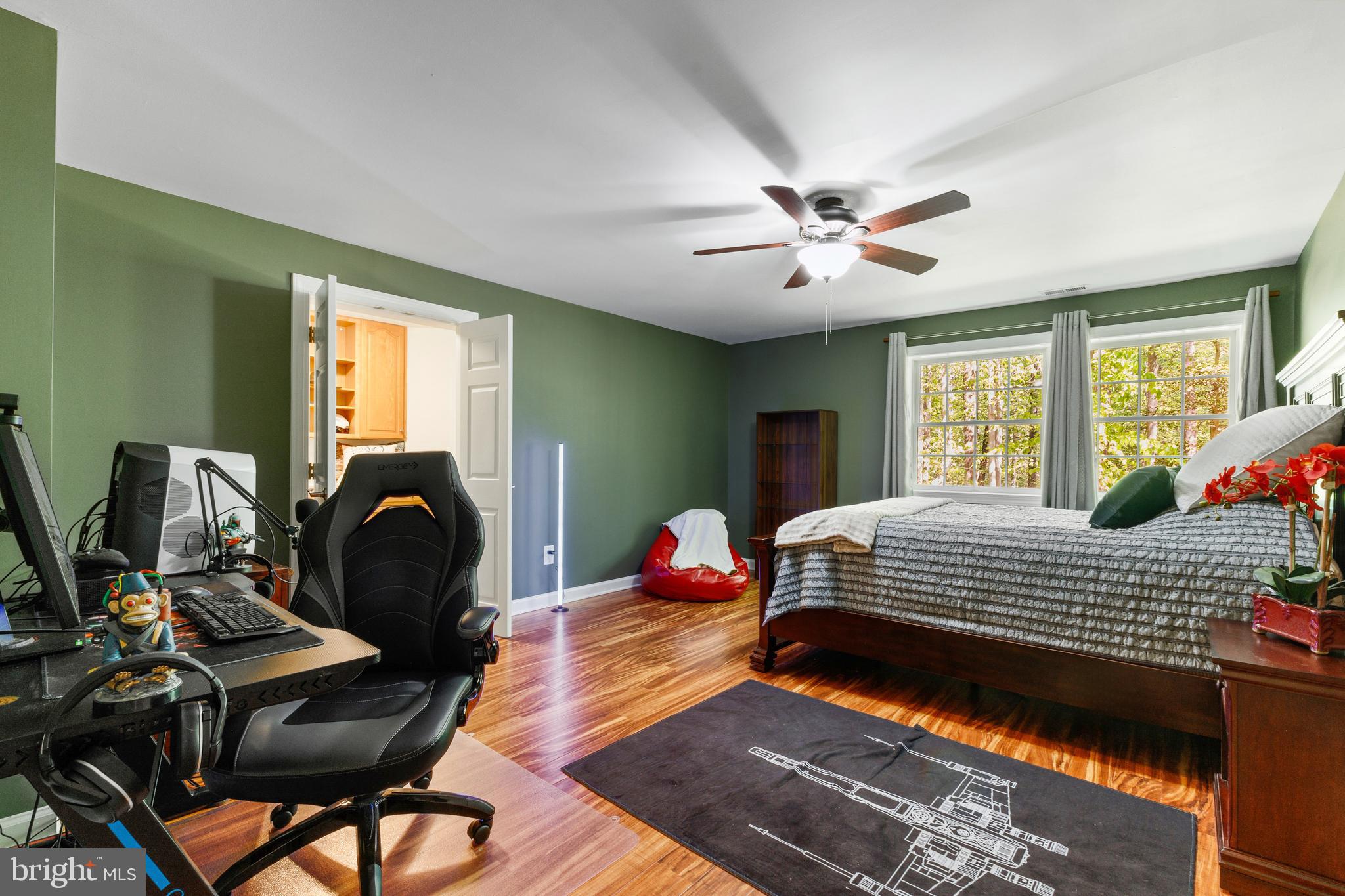 MEADOWBROOK WOODS - Residential