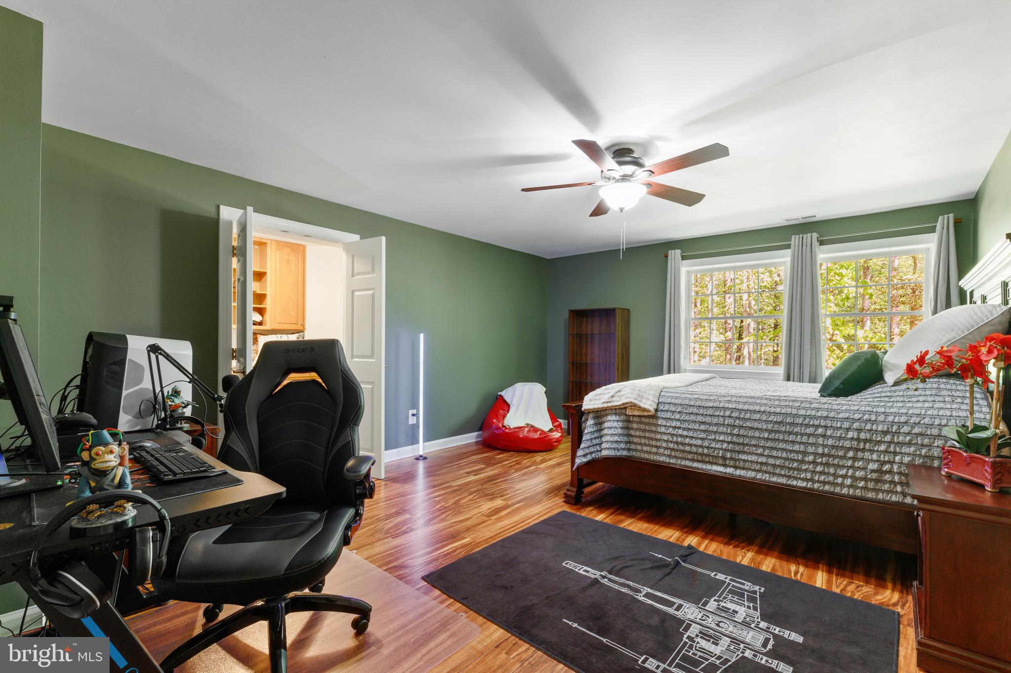 MEADOWBROOK WOODS - Residential