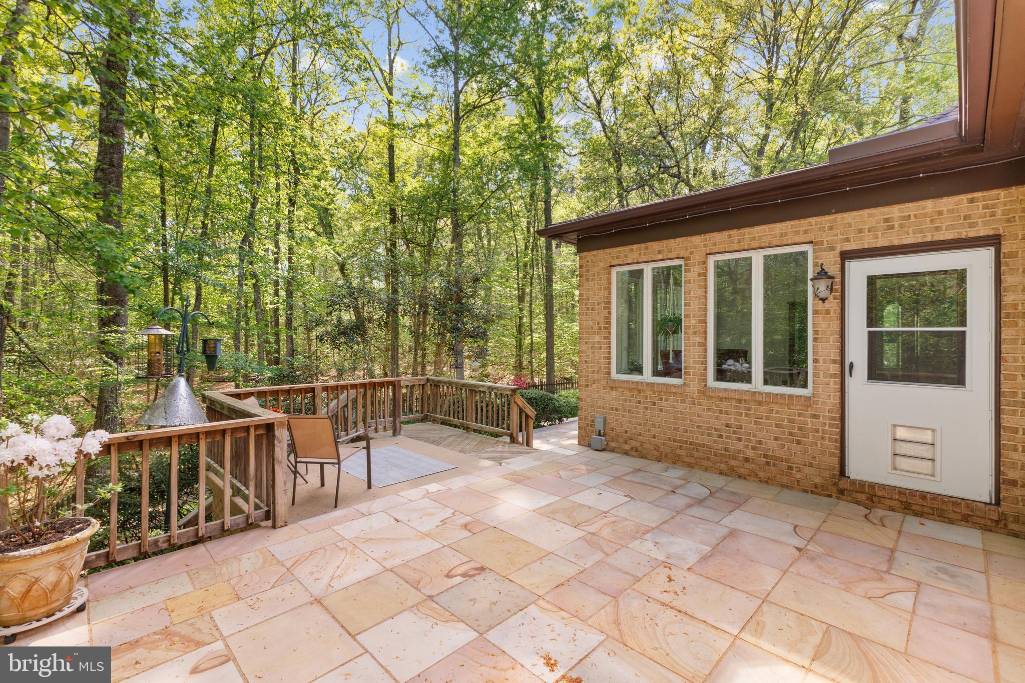 MEADOWBROOK WOODS - Residential