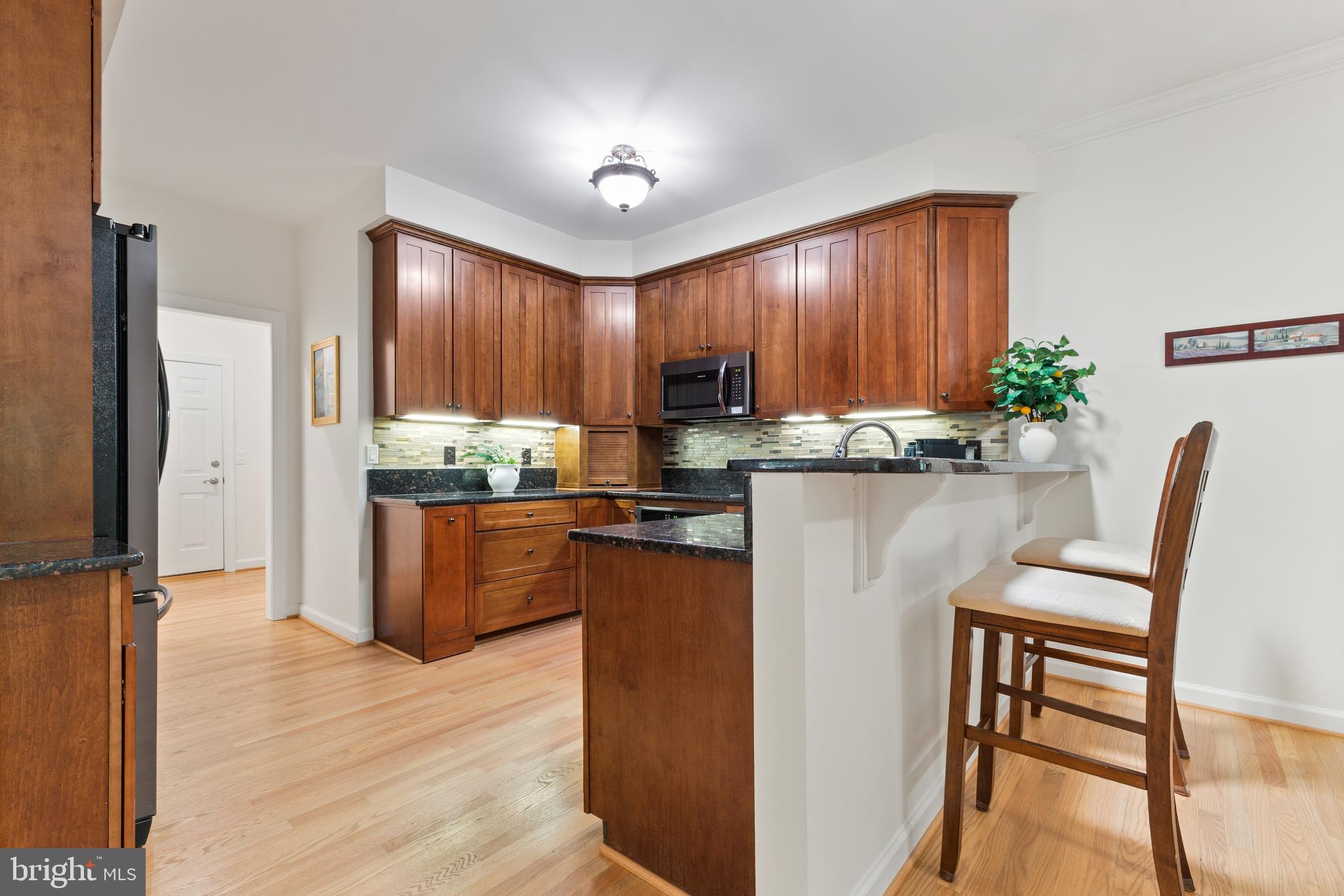 MEADOWBROOK WOODS - Residential