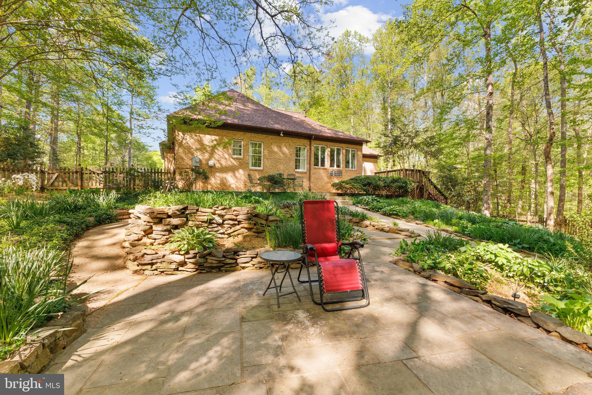 MEADOWBROOK WOODS - Residential